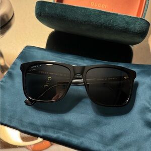 Gucci Black Sunglasses polarized